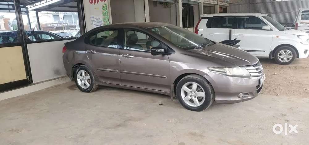 Honda City 1.5 V 2011