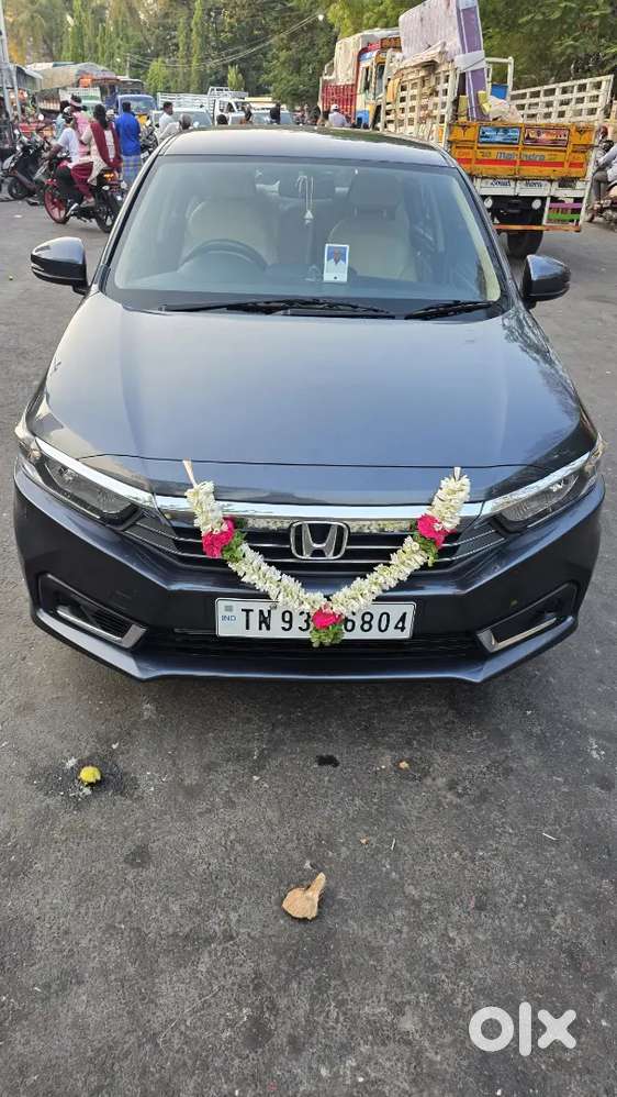 Honda Amaze 2023 Petrol 87500 Km Driven