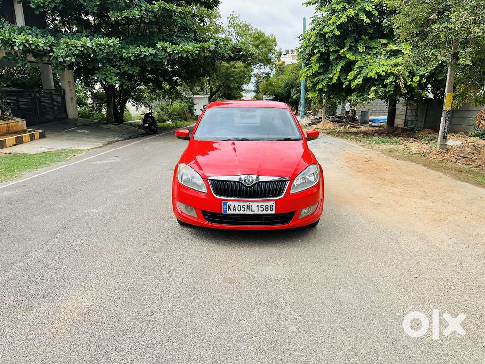 Skoda Rapid 1.5 Elegance Tdi Mt, 2012, Diesel