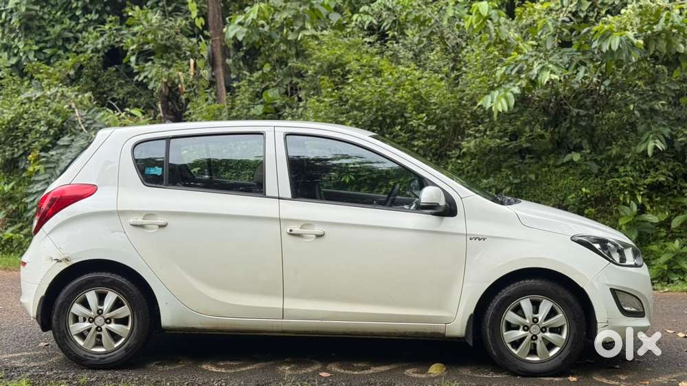 Hyundai I20 Sportz 1.2 Bs-iv, 2012, Petrol
