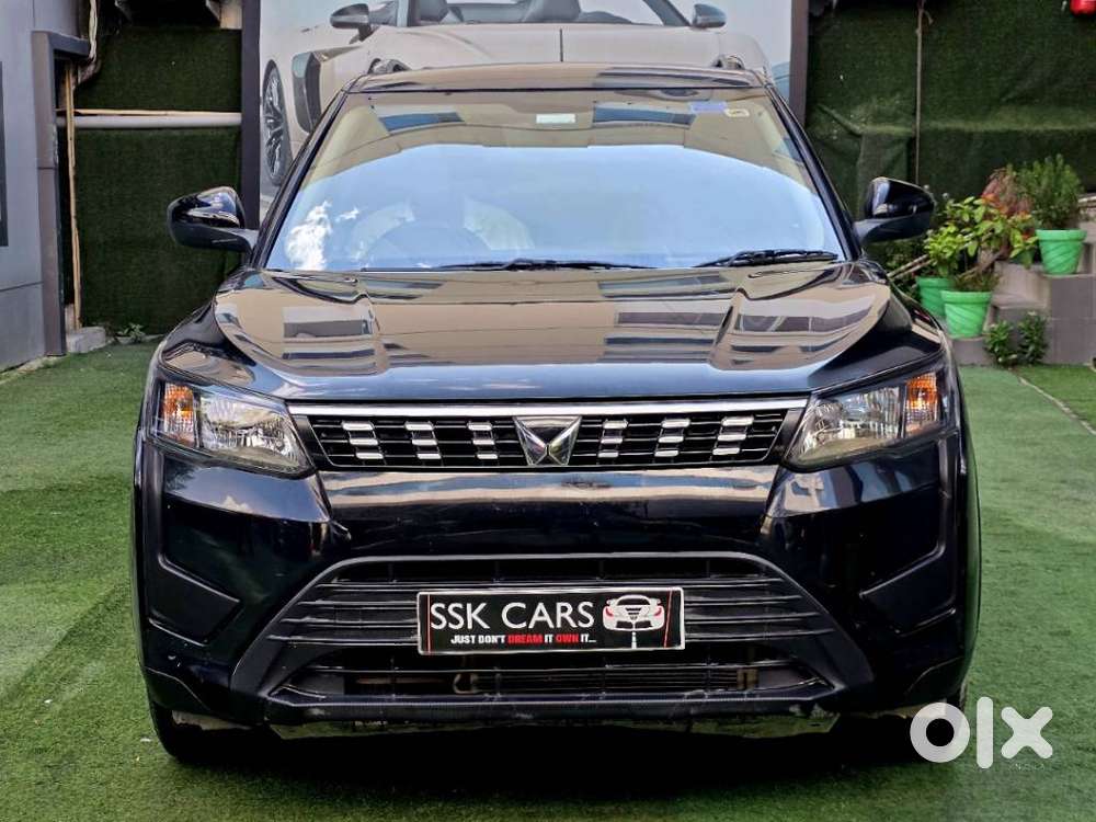 Mahindra Xuv300 W6, 2024, Petrol