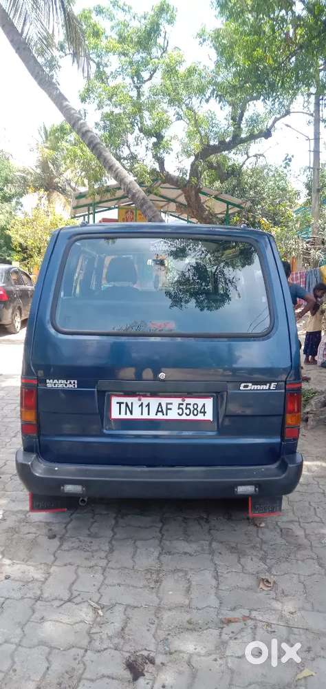 Maruti Suzuki Omni 2018 Petrol 6400 Km Driven