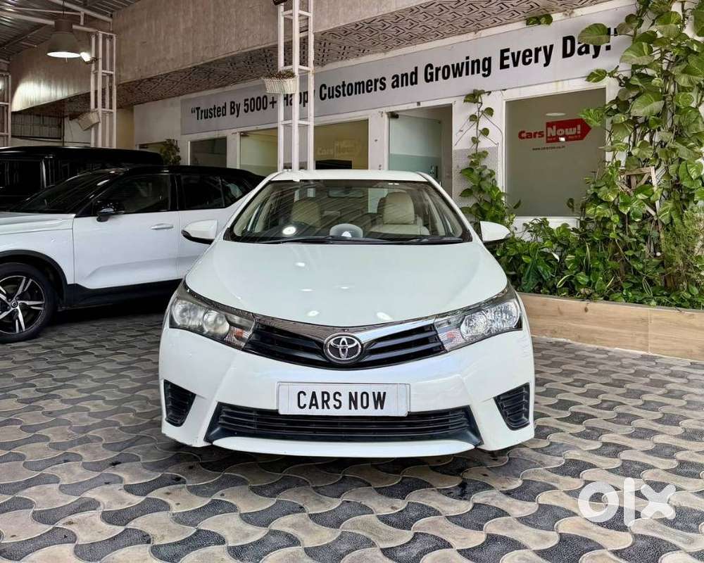 Toyota Corolla Altis 1.8 J, 2014, Petrol