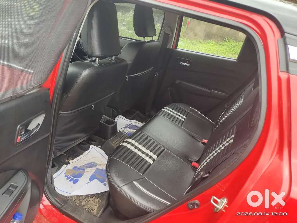 Maruti Suzuki Swift 2021 Dual Tone Black Red