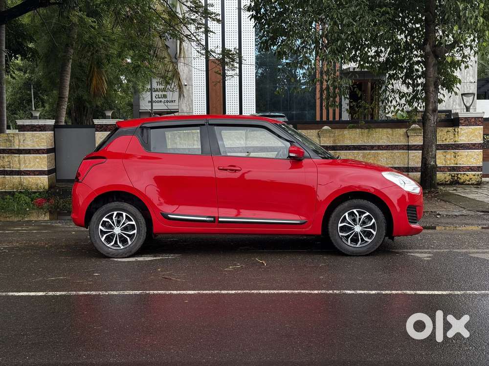 Maruti Suzuki Swift Vxi Ags, 2019, Petrol