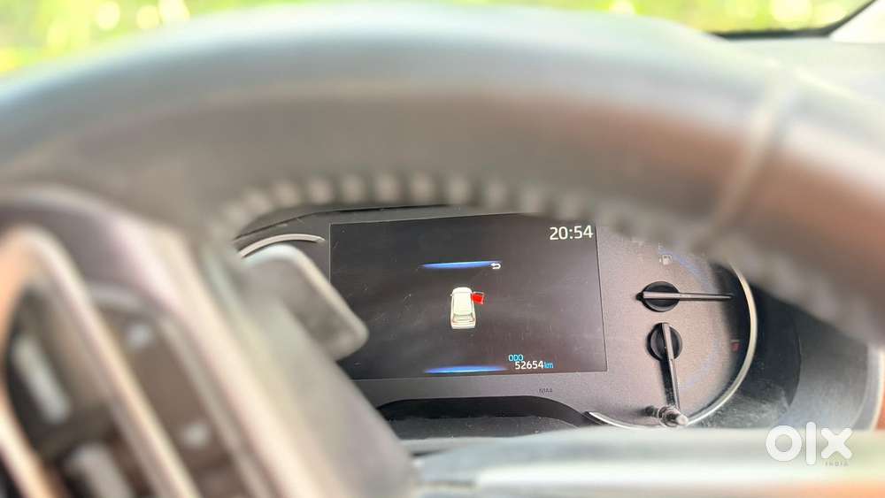 Toyota Innova Hycross 2.0 Vx Hybrid 7 Str, 2024, Petrol