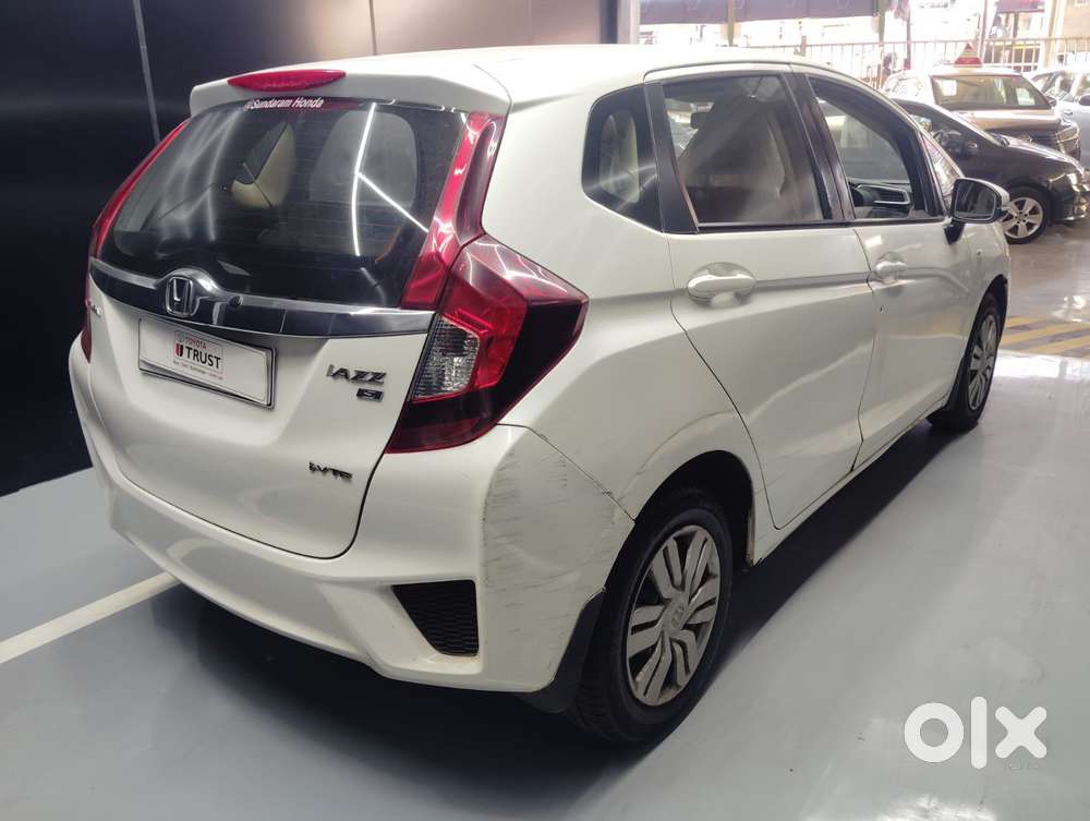 Honda Jazz S Mt I-dtec, 2017, Petrol