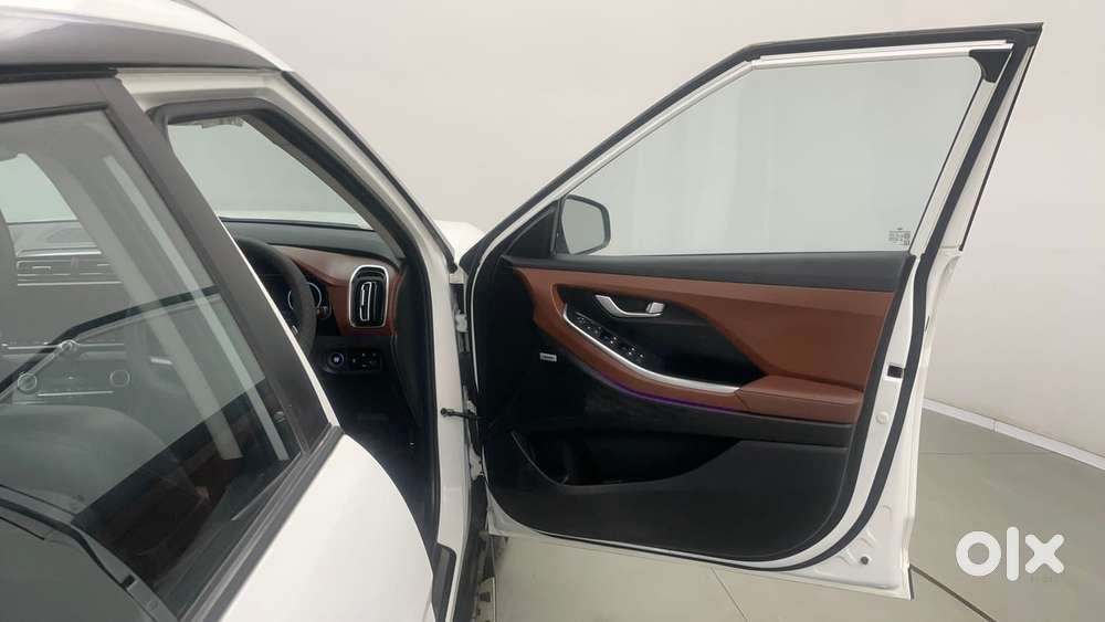Hyundai Alcazar 1.5 Tdct Signature (o) 7s Petrol, 2023, Petrol