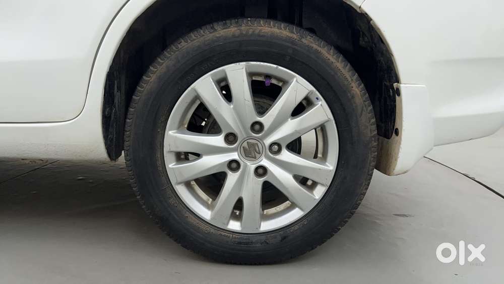 Maruti Suzuki Ertiga Zdi Shvs, 2017, Diesel