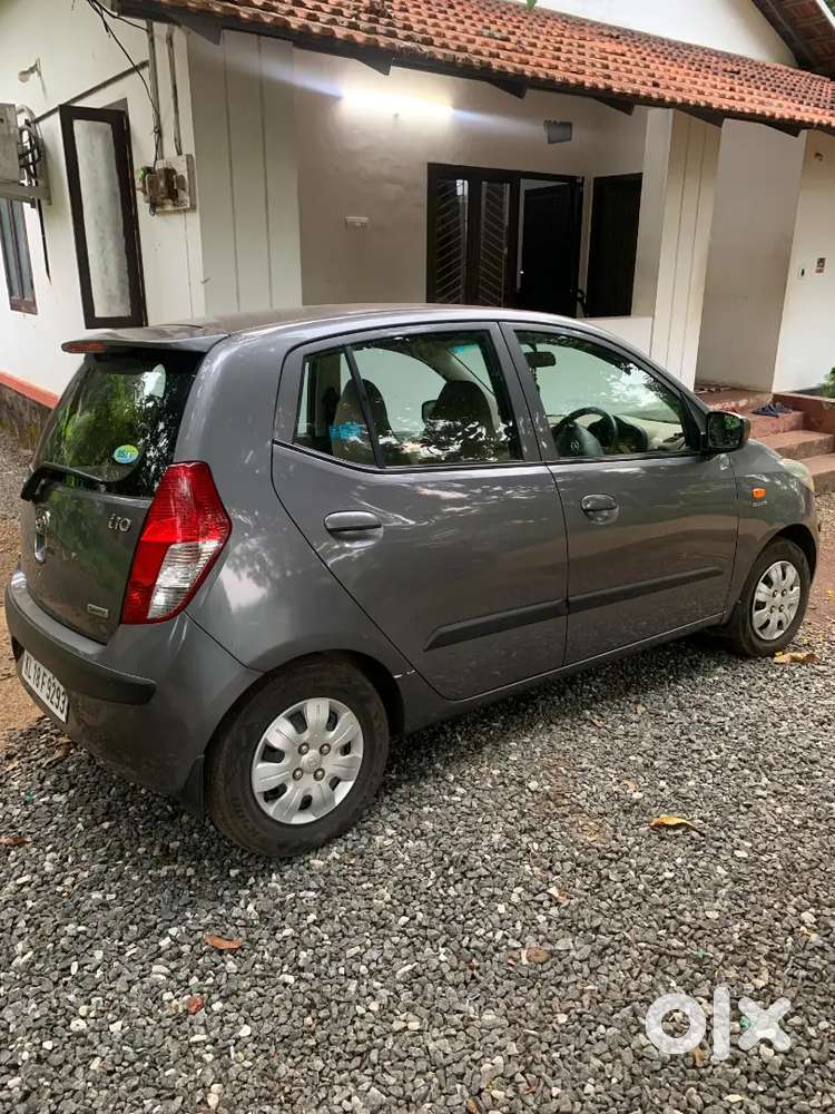 Hyundai I10 Sportz 2010 Petrol