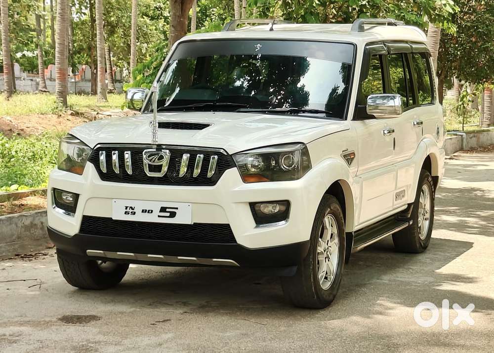 Mahindra Scorpio S10, 2015, Diesel