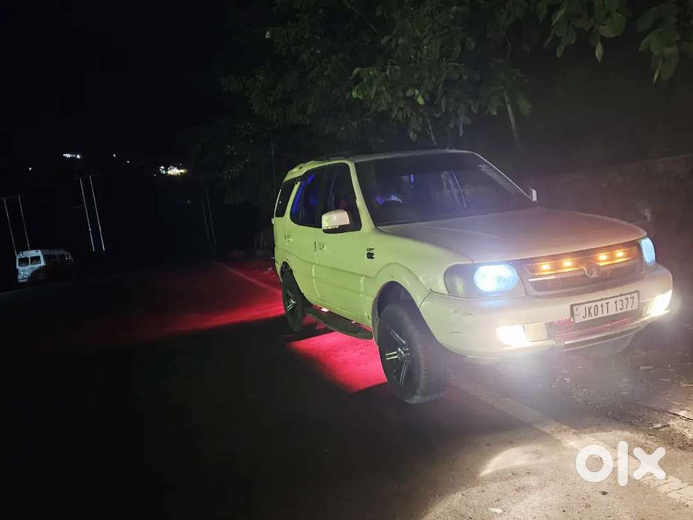 Tata Safari Dicor
