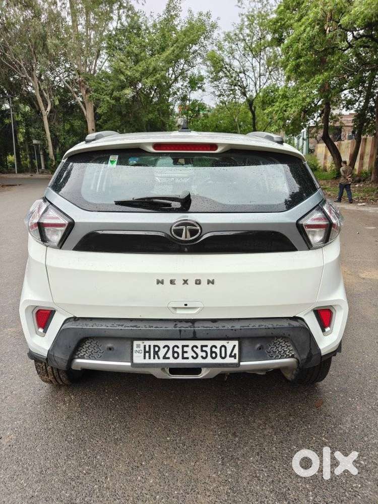 Tata Nexon 1.2 Revotron Xza Plus (o) Amt, 2021, Petrol