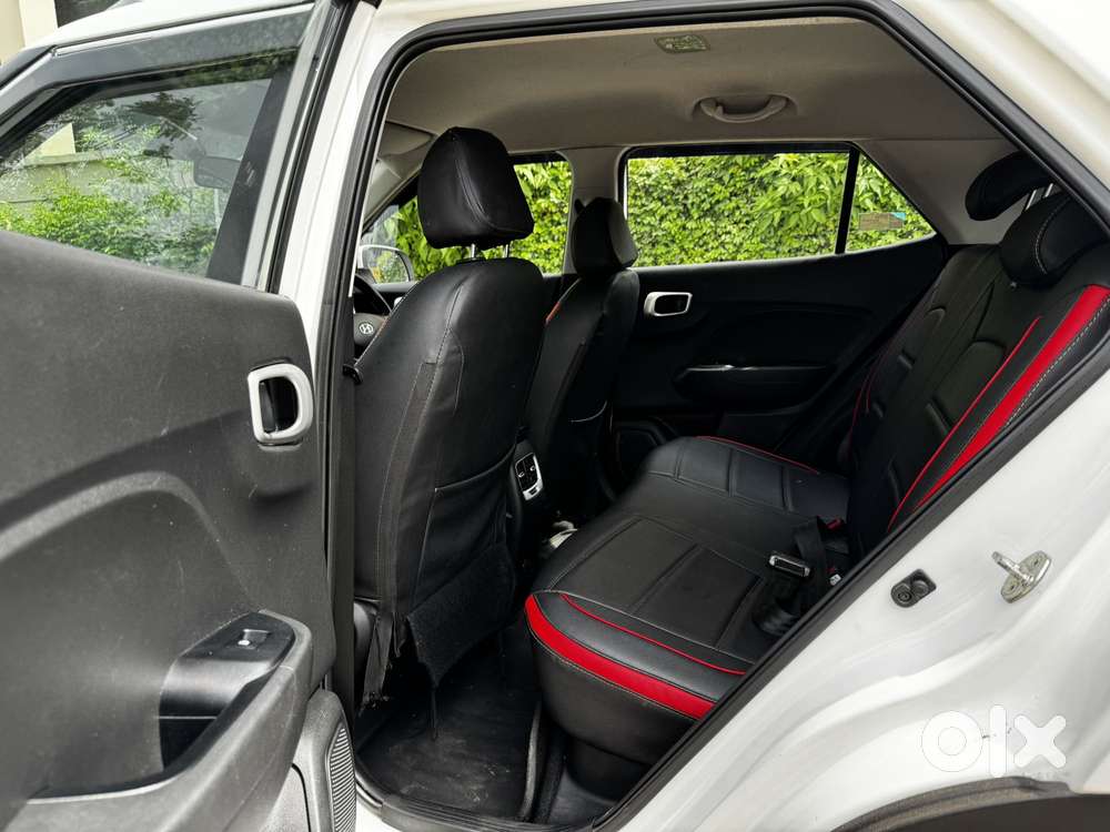 Hyundai Venue S 1.2 Petrol, 2021, Petrol