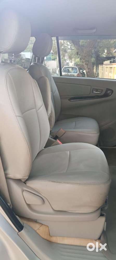 Toyota Innova 2.5 V 7 Str, 2014, Diesel