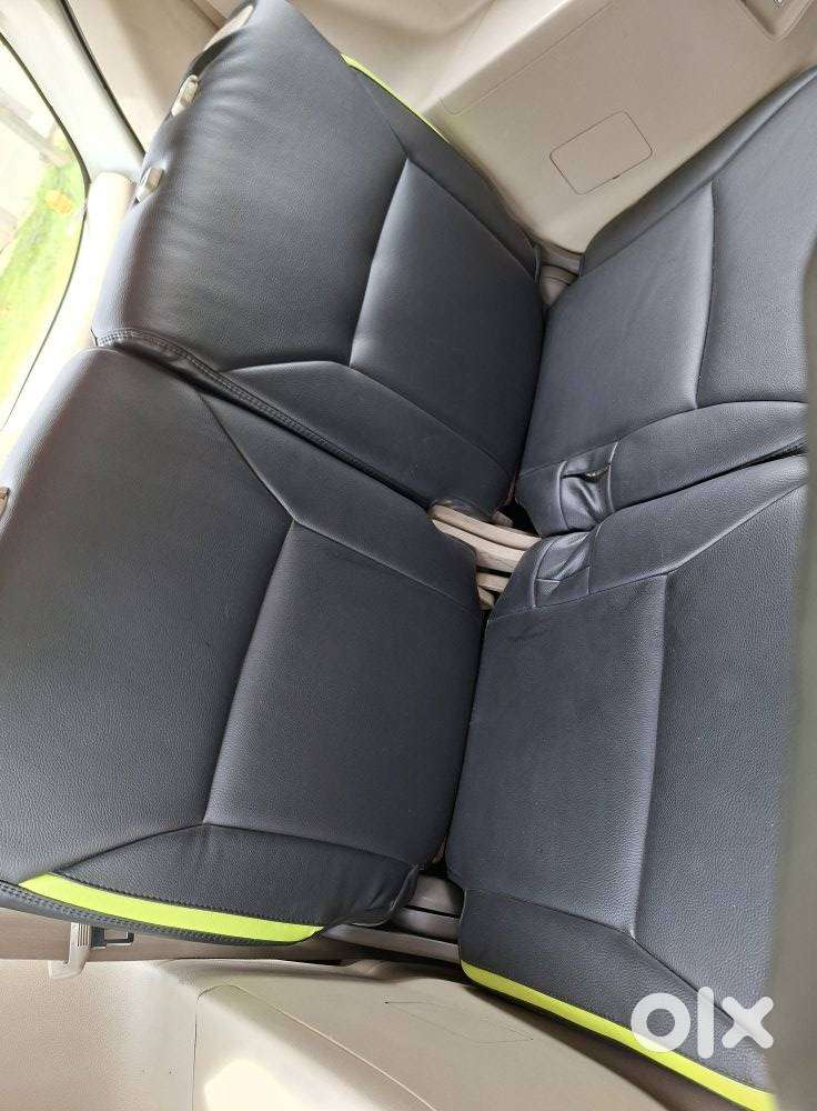 Maruti Suzuki Ertiga 2022-2023  Vxi, 2022, Cng & Hybrids
