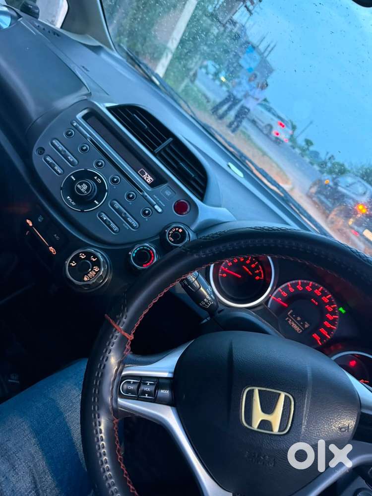 Honda Jazz Vx Petrol 2010