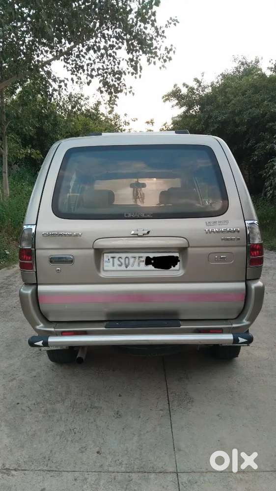 Chevrolet Tavera Neo 2016