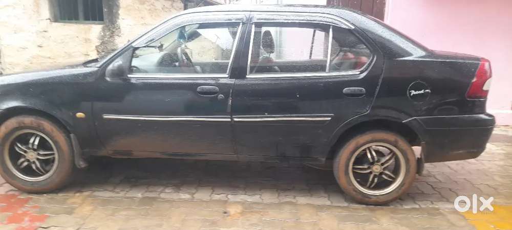 Ford Ikon 1.6 Sport 2005 Car