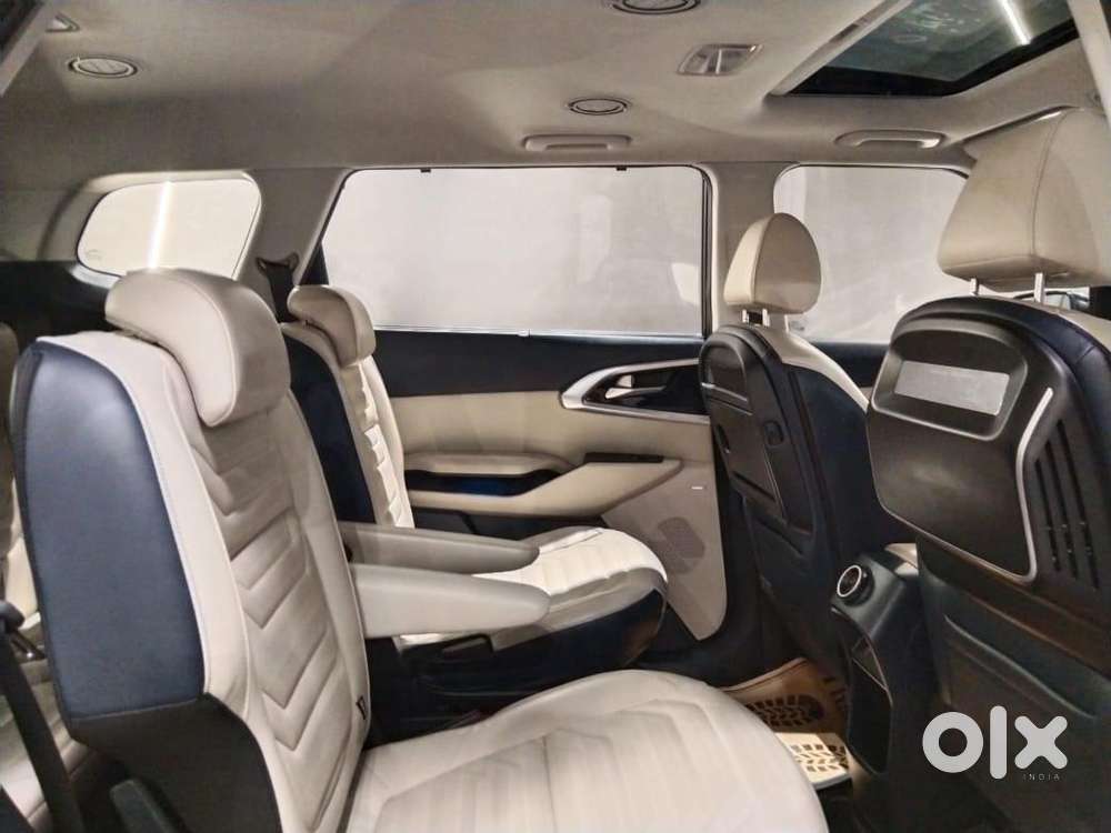 Kia Carens 1.4 Luxury Plus 6 Str, 2022, Petrol
