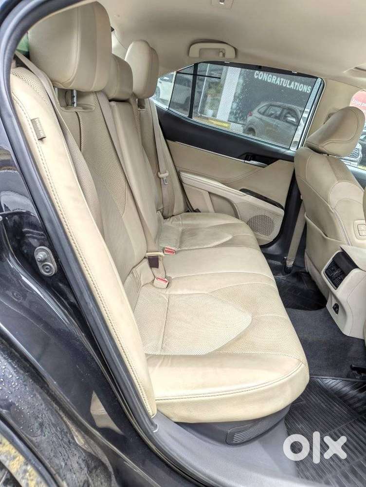 Toyota Camry 2.5 Hybrid, 2022, Petrol