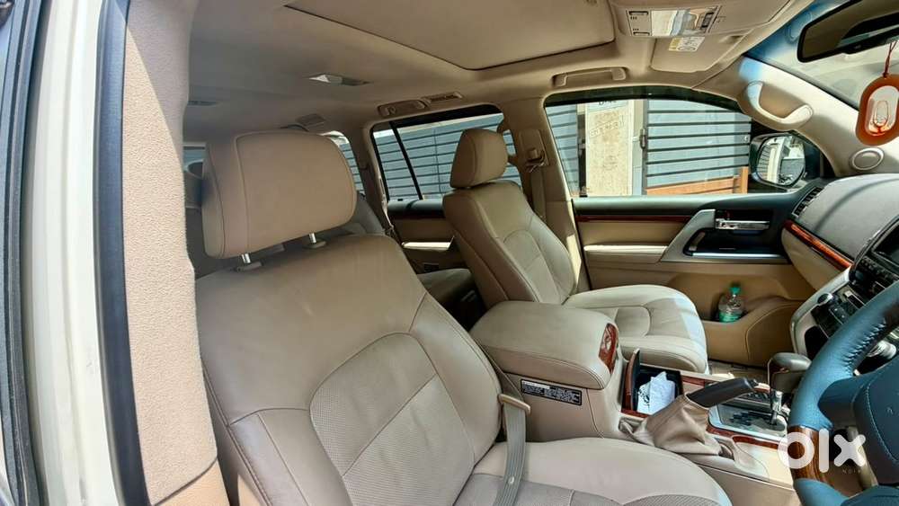 Toyota Land Cruiser [ ] 4.5 Vx Lc 200, 2015, Diesel