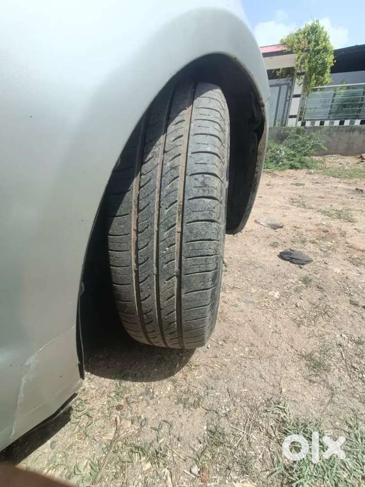 Maruti Suzuki Dzire 2012 Cng