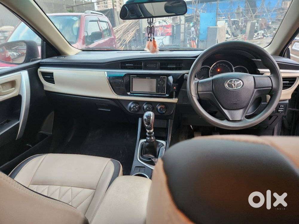 Toyota Corolla Altis 2010-2013 G, 2014, Petrol