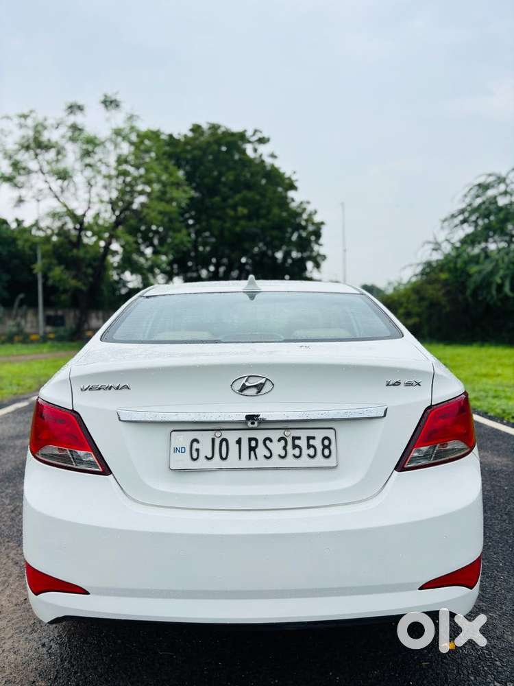 Hyundai Verna 1.6 Crdi At Sx Option, 2016, Diesel