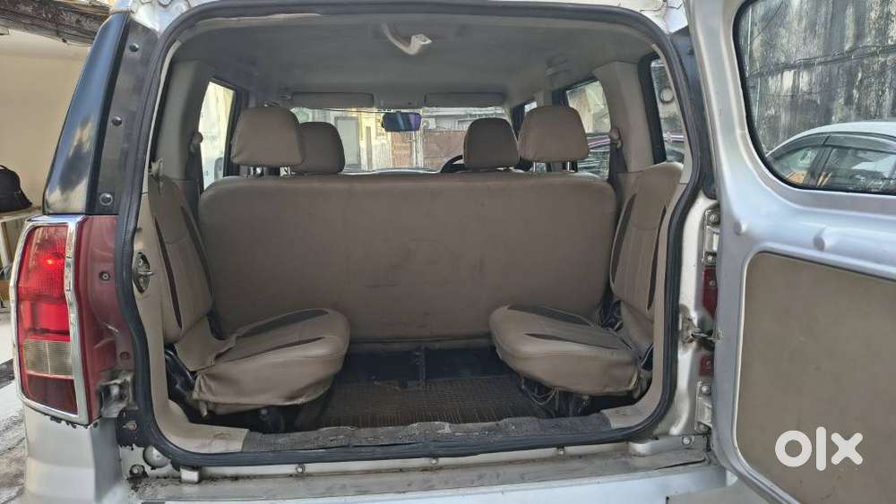 Mahindra Tuv 300 T4, 2016, Diesel