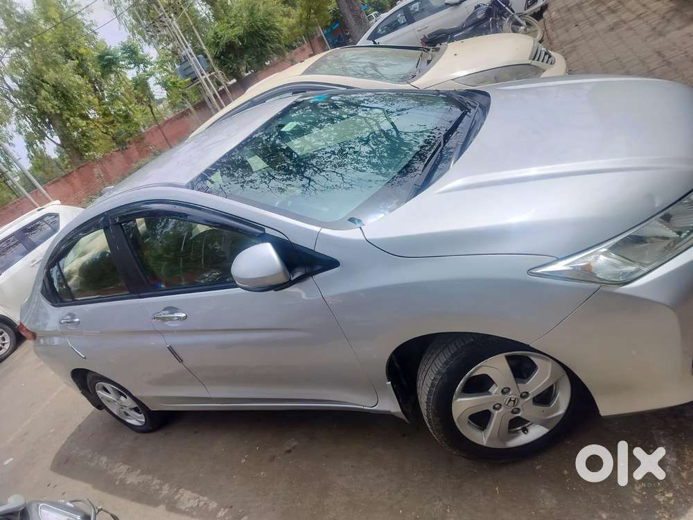 Honda City 2011-2013 1.5 V At Sunroof, 2014, Petrol