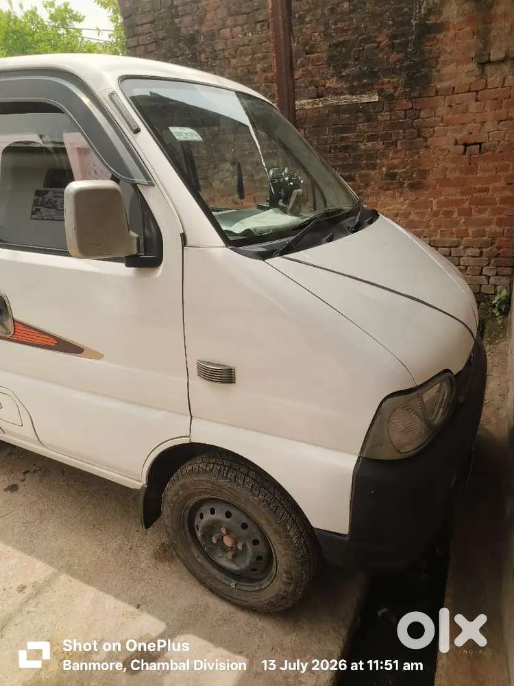 Maruti Suzuki Eeco 2022 Petrol 52000 Km Driven