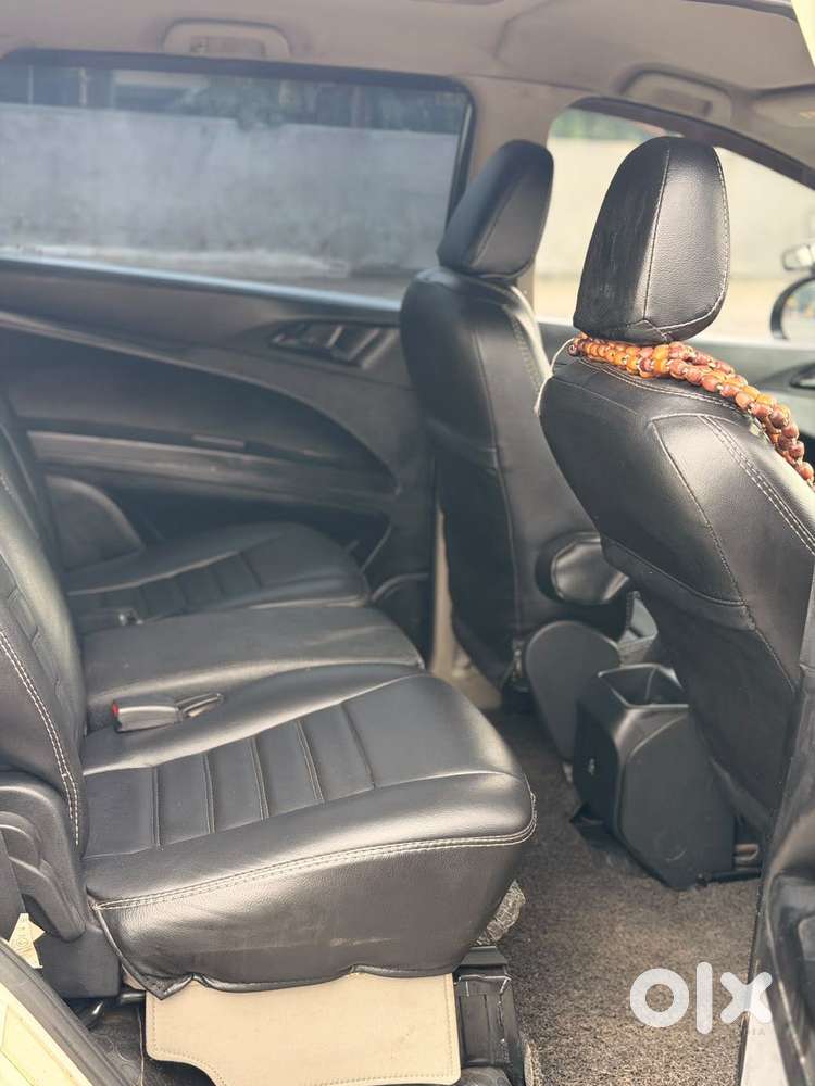 Mahindra Marazzo M2, 2019, Diesel