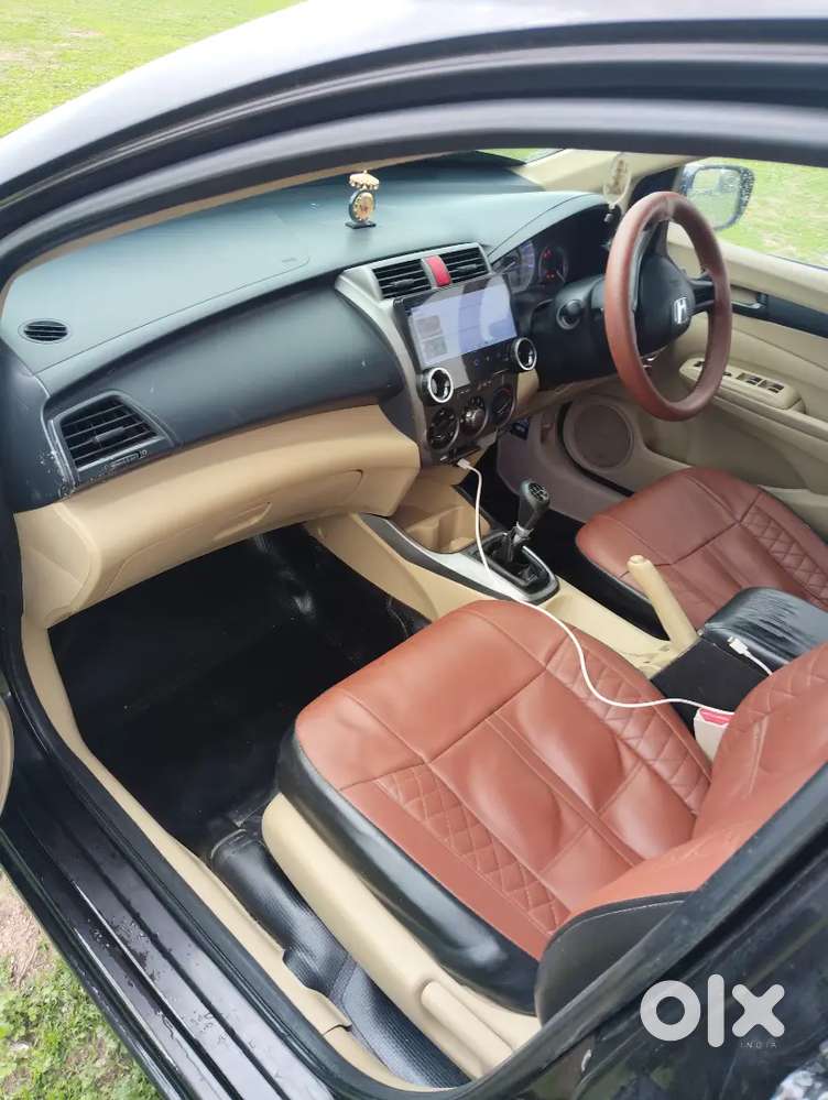 Honda City 1.5 V 2013