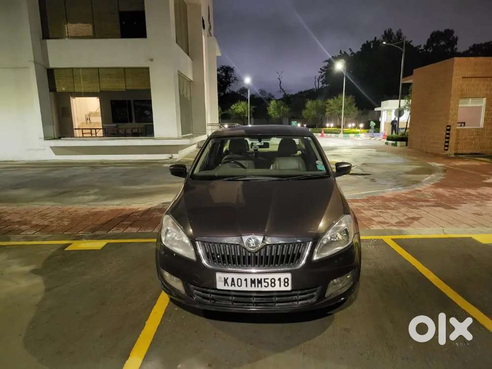 Skoda Rapid Elegance 2015 Diesel Automatic Dsg Company Maintained