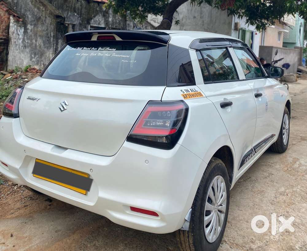 Maruti Swift Lxi 2025