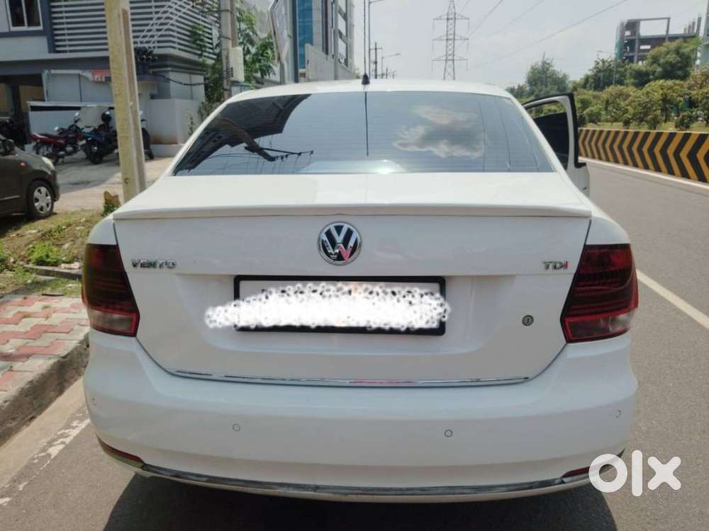 Volkswagen Vento Celeste 1.6 Highline, 2012, Diesel