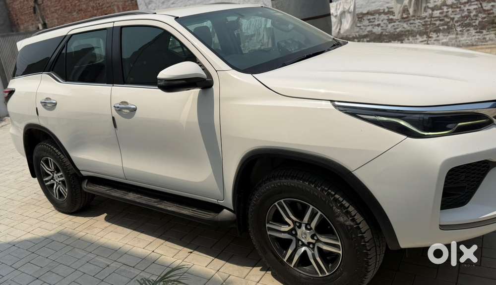 2021 Toyota Fortuner Diesel Manual