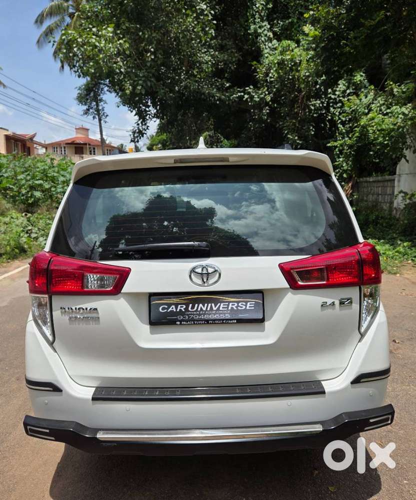 Toyota Innova Crysta 2.4 Z 7 Str, 2025, Diesel