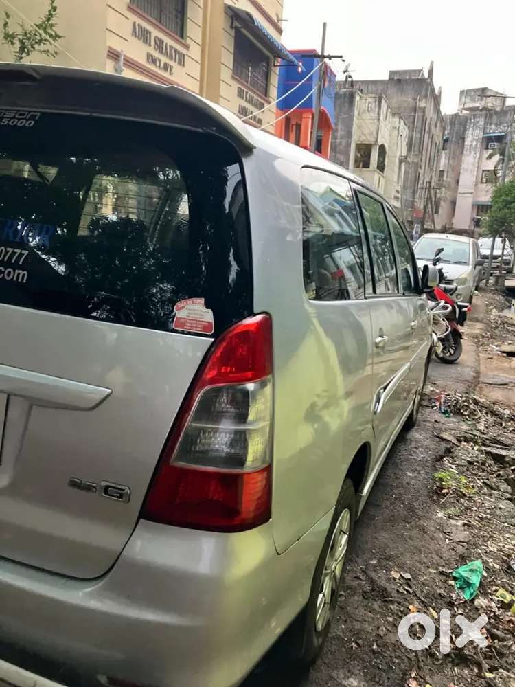 Toyota Innova 2012 Diesel 154000 Km Driven