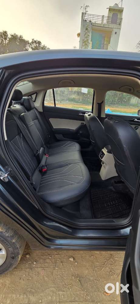 Skoda Slavia Ambition 1.0l Tsi Mt, 2022, Petrol