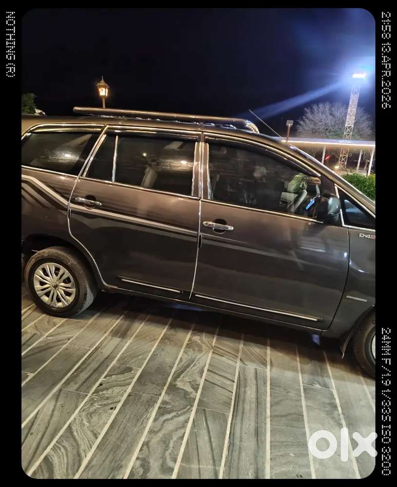 Toyota Innova 2012 Diesel Well Maintained