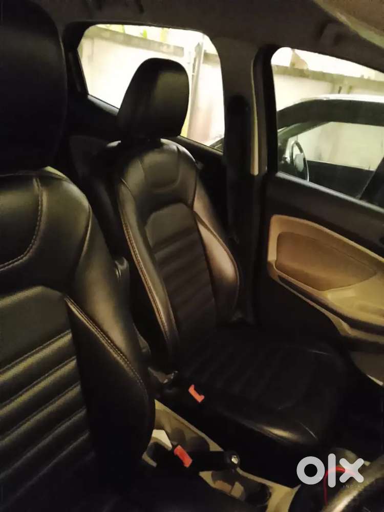 Ford Escort Sport E 2015