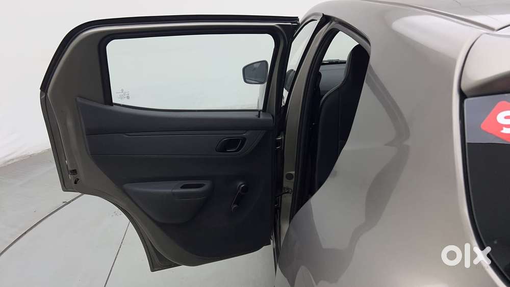 Renault Kwid 1.0 Rxl, 2016, Petrol