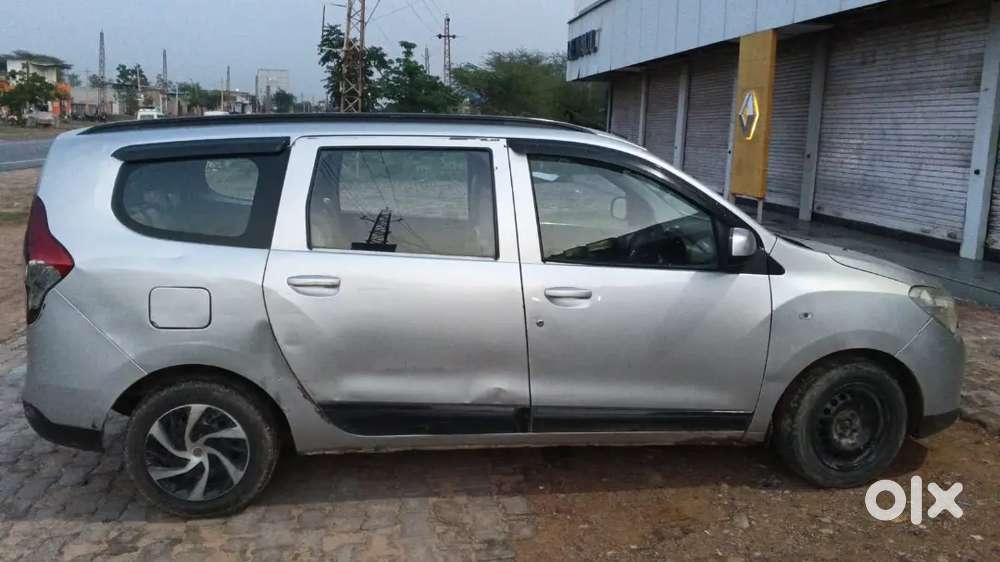 Renault Lodgy 2016 Diesel 252686 Km Driven