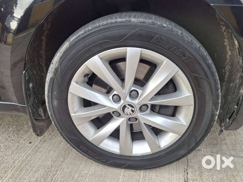 Skoda Octavia 2.0 L K Tsi At, 2018, Petrol