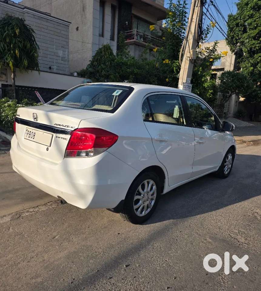 Honda Amaze Vx Petrol, 2015, Petrol