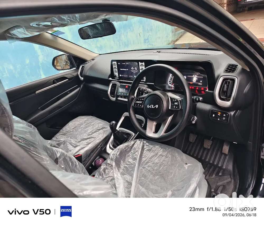 Kia Sonet Htk Optional Top Model 14 Dec 2025