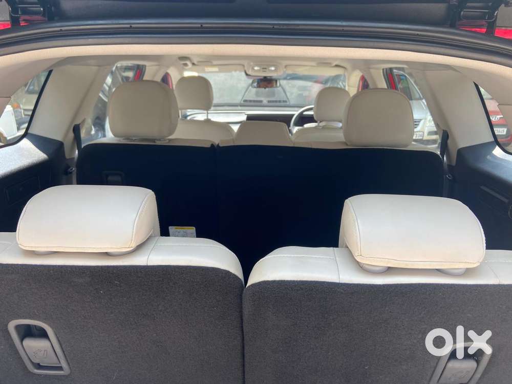 Mahindra Xuv700 2.2 Ax 7 Diesel Mt Luxury Pack Str, 2023, Diesel