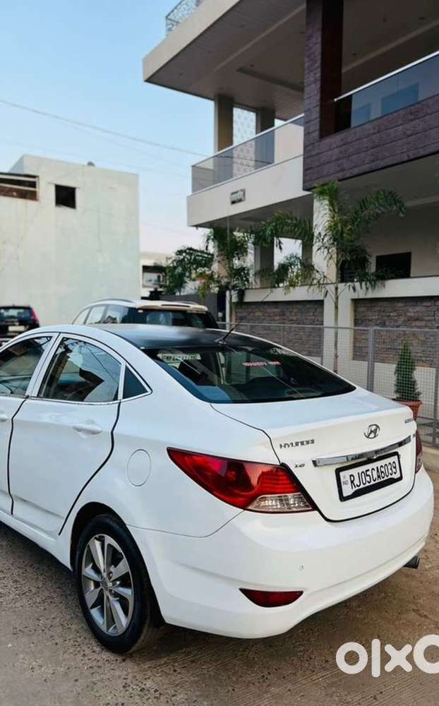 Hyundai Verna 2013